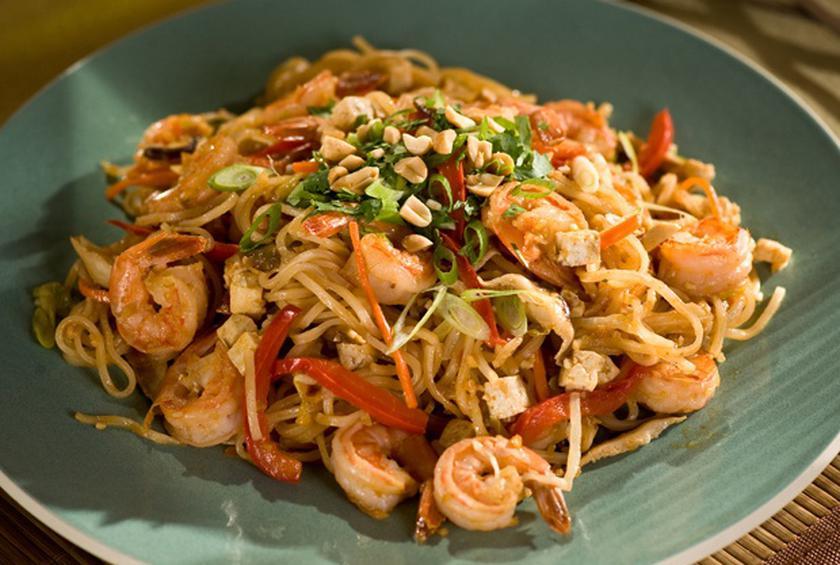 Shrimp and Vegetable Pad Thai