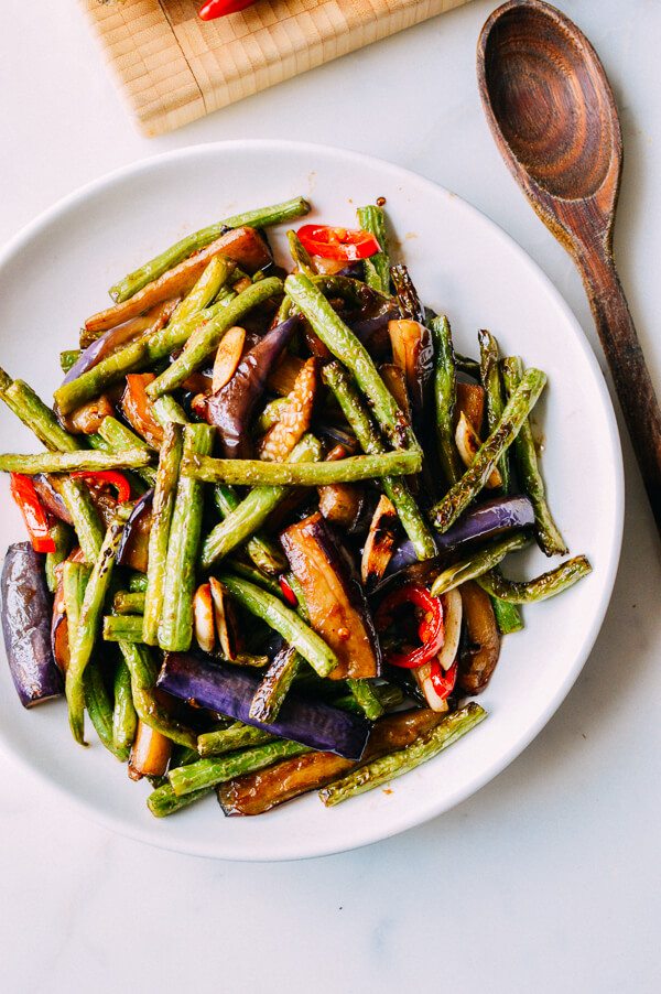 Eggplant and Green Beans in Spicy Garlic Sauce